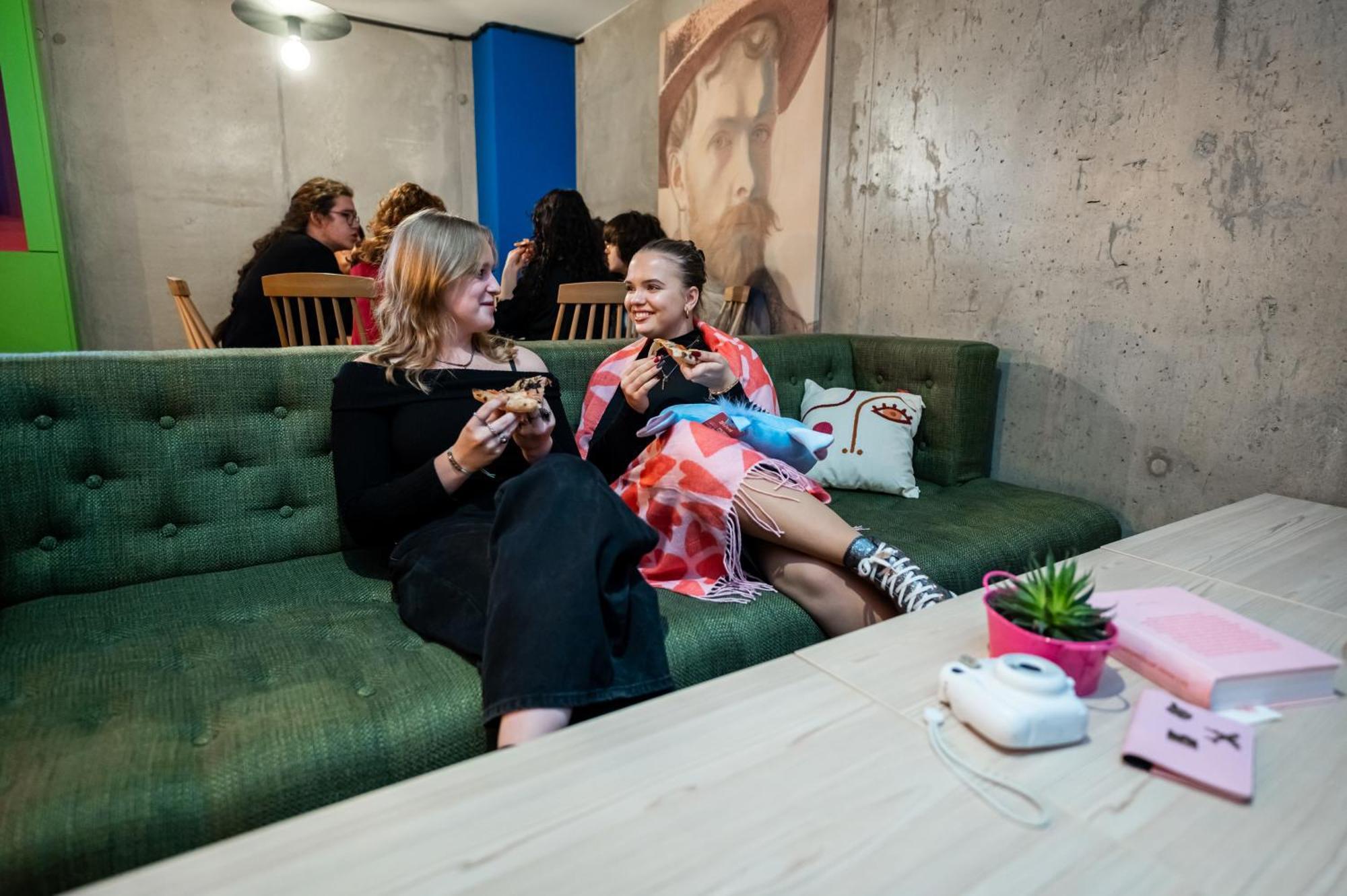 Easy One Premium Art Aparthotel Krasków Εξωτερικό φωτογραφία